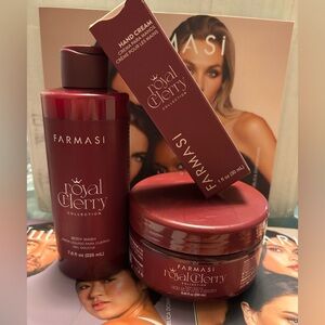 Farmasi Royal Cherry Collection - Deep Red